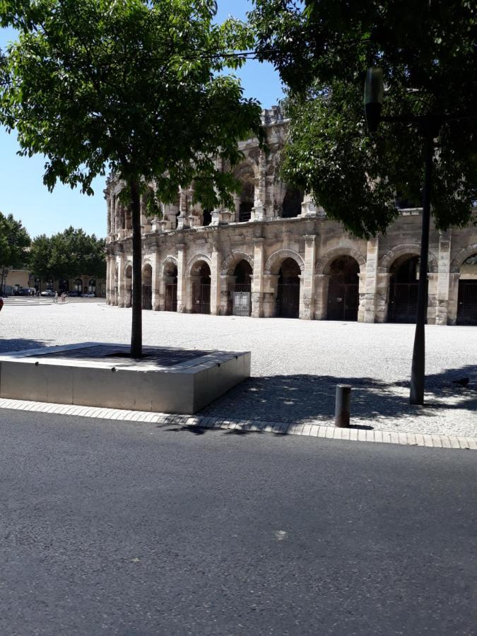 5 Minutes Des Arenes, Parking Gratuit, 6 Couchages Нім Екстер'єр фото